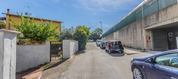 31m² Garage in Rome, Italy No. 277573 11