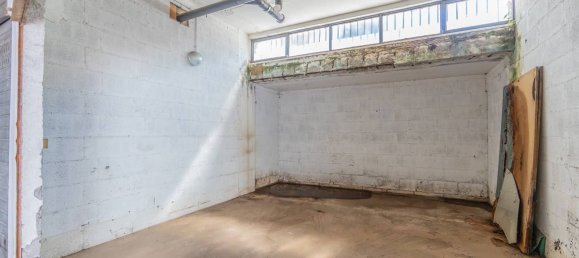 31m² Garage in Rome, Italy No. 277573 2