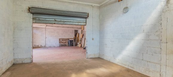 31m² Garage in Rome, Italy No. 277573 10