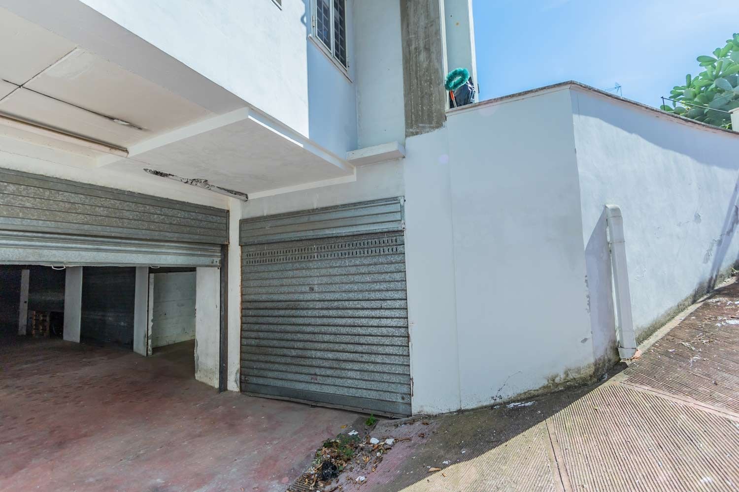 31m² Garage in Rome, Italy No. 277573