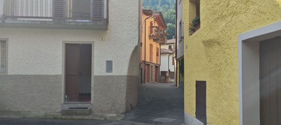 3 rooms House in Laino, Italy No. 148145 12
