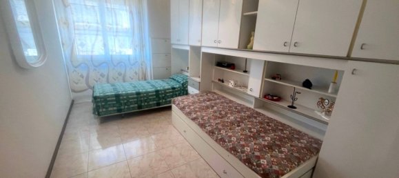 4 bedrooms Apartment in Rimini, Italy No. 341268 7