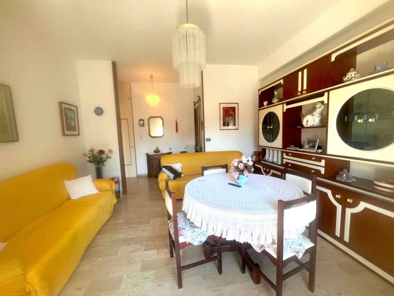 4 bedrooms Apartment in Rimini, Italy No. 341268