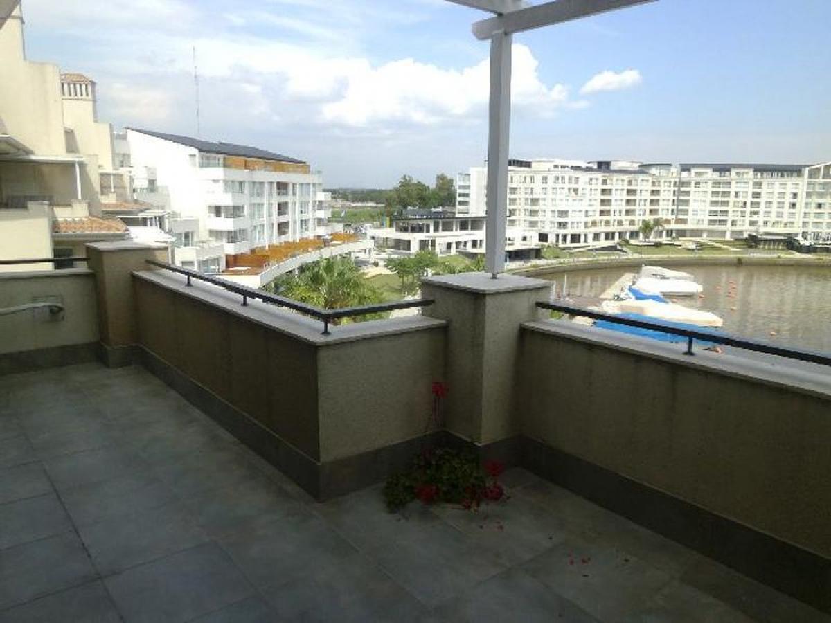 Escritório em Tigre, Argentina 58 m² N.º 27560