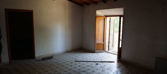 Apartamento de 6 habitaciónes en Volterra, Italy No. 159737 18
