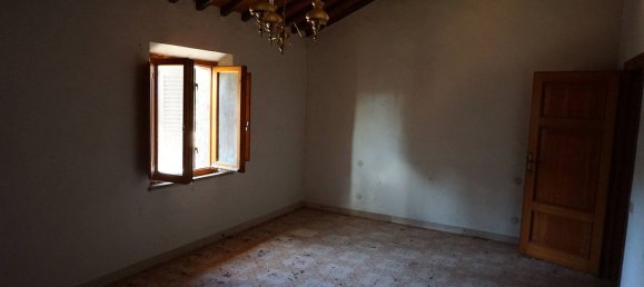 Apartamento de 6 habitaciónes en Volterra, Italy No. 159737 24