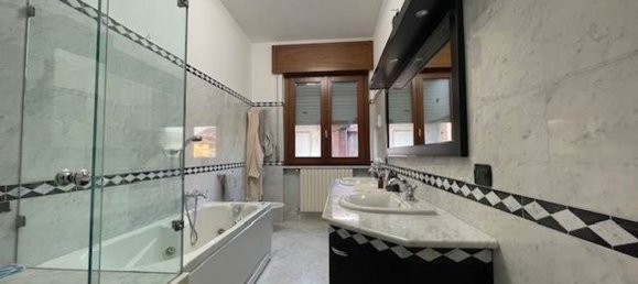 3 rooms Apartment in Cologno al Serio, Italy No. 279607 14