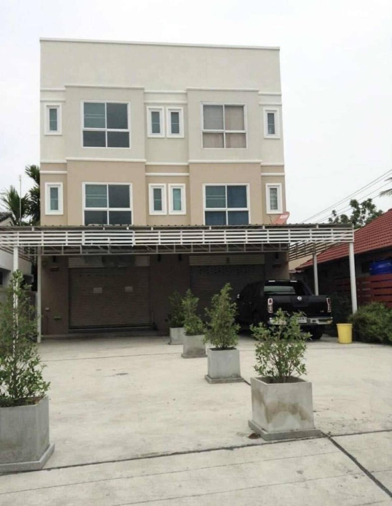 Таунхаус с 4 спальнями в Хуа Хин, Таиланд № 66882