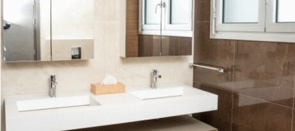 5 bedrooms Apartment in Limassol, Cyprus No. 1993 9