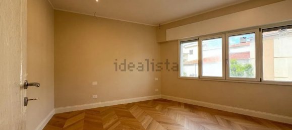 5-salle Appartement à Sesto Fiorentino, Italy No. 37161 15