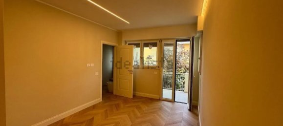5-salle Appartement à Sesto Fiorentino, Italy No. 37161 5