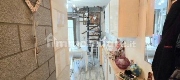 Dúplex de 2 dormitorios en Quart, Italy No. 340572 9