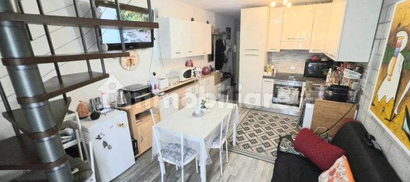 Dúplex de 2 dormitorios en Quart, Italy No. 340572 5