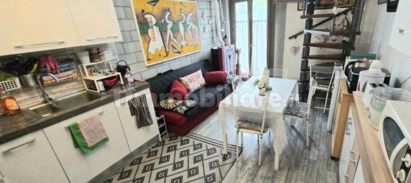 Dúplex de 2 dormitorios en Quart, Italy No. 340572 3