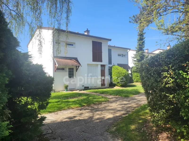 3 غرف نوم منزل في Auvers-sur-Oise, France رقم 346692
