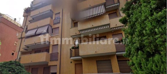4 bedrooms Apartment in Busto Arsizio, Italy No. 291327 4