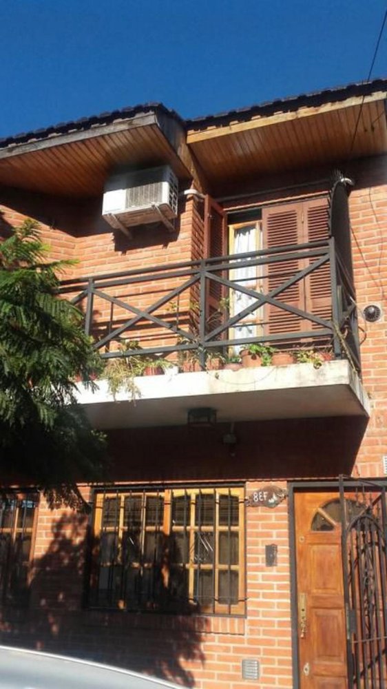 2 bedrooms House in Bermudez, Argentina No. 79357