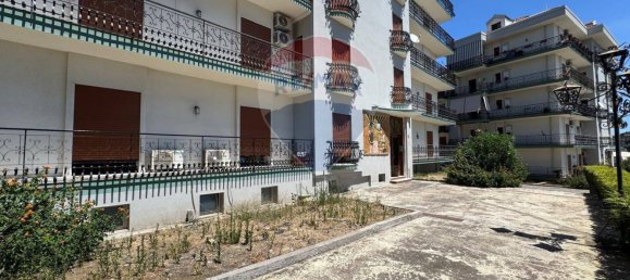 5 rooms Apartment in Tremestieri Etneo, Italy No. 275340 21