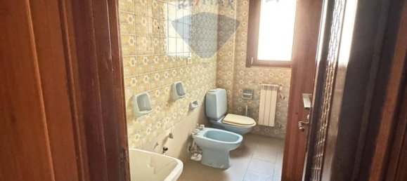 5 rooms Apartment in Tremestieri Etneo, Italy No. 275340 14