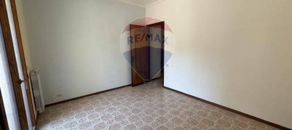 5 rooms Apartment in Tremestieri Etneo, Italy No. 275340 9