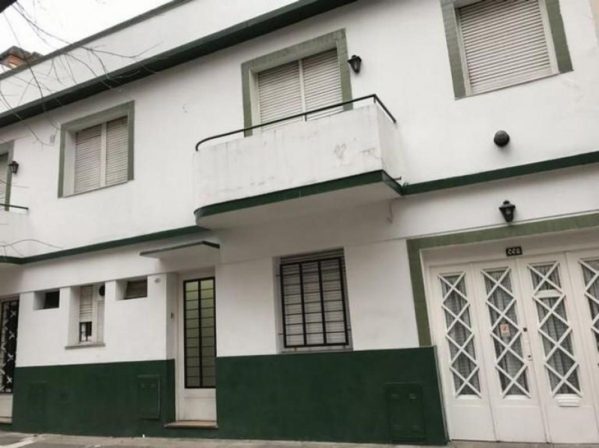 Studio in Buenos Aires, Argentina No. 67017