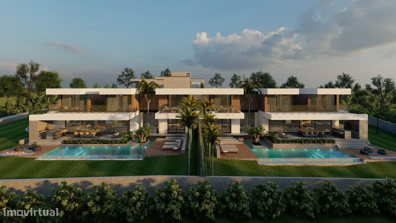 300m² Land in Loule, Portugal No. 130730