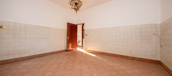 7غرفة منزل في Quarrata, Italy رقم 47649 18