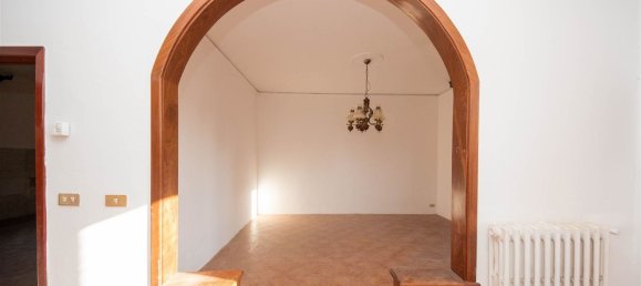 7غرفة منزل في Quarrata, Italy رقم 47649 9