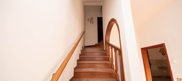 7غرفة منزل في Quarrata, Italy رقم 47649 25