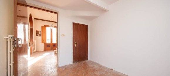 7غرفة منزل في Quarrata, Italy رقم 47649 23