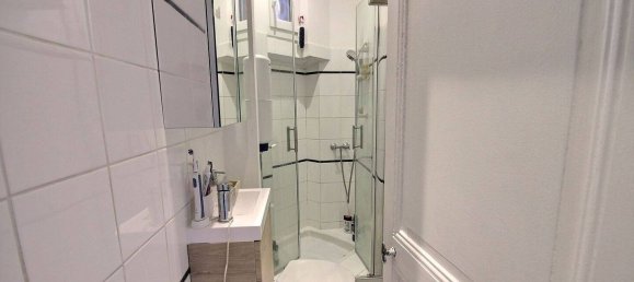 1 chambre Appartement à Suresnes, France No. 334307 3