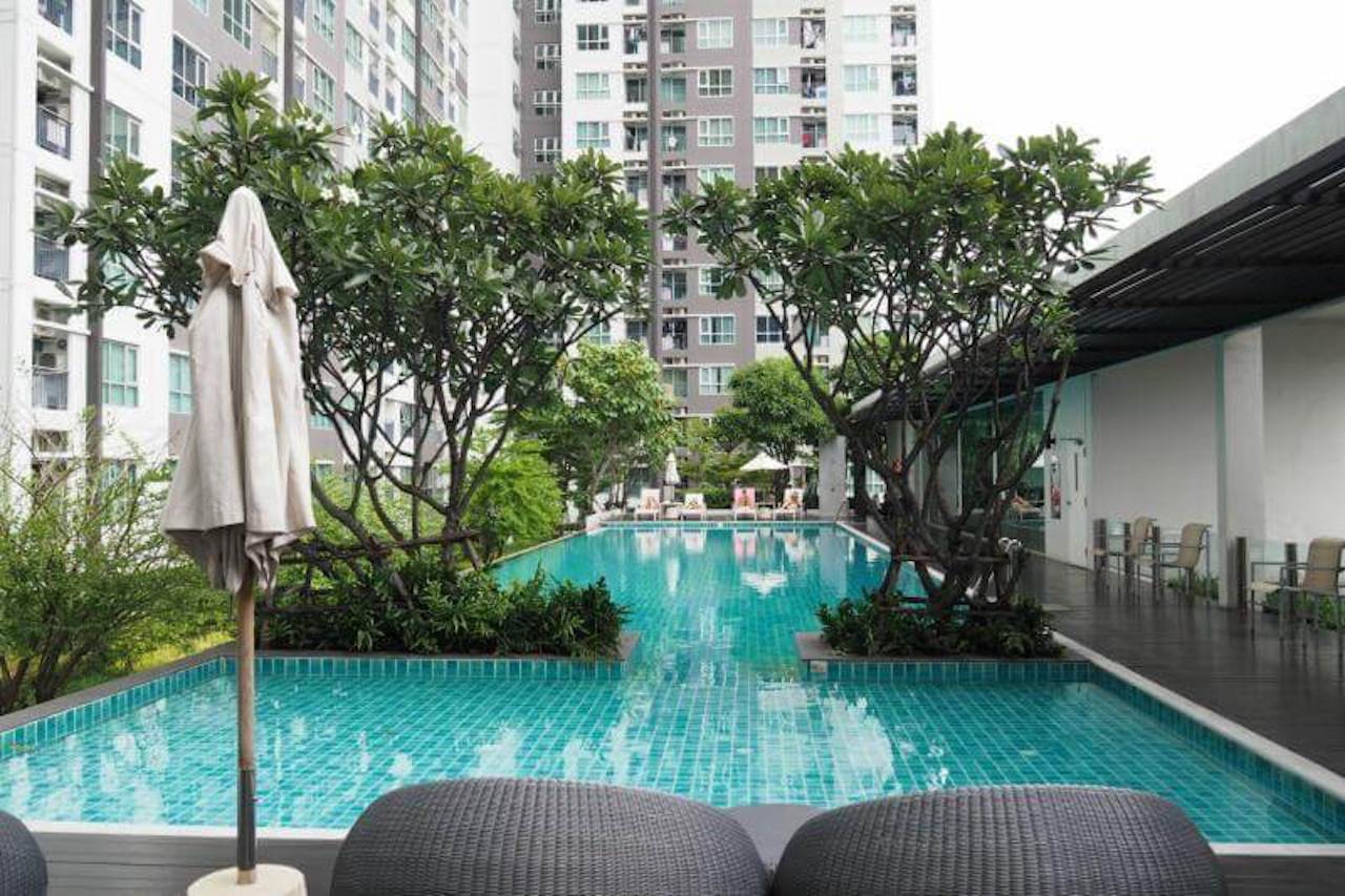 2 bedrooms Condo in Bangkok, Thailand No. 2562