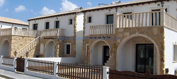 3 bedrooms House in Frenaros, Cyprus No. 23840 3