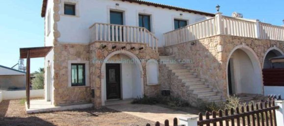 3 bedrooms House in Frenaros, Cyprus No. 23840 5