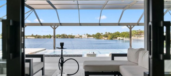 4 dormitorios villa en venta en Miami, Miami-Dade, Florida, USA № 615857 28