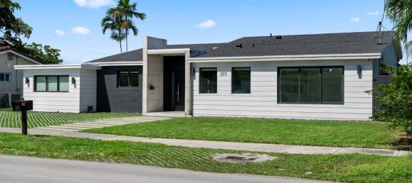 4 dormitorios villa en venta en Miami, Miami-Dade, Florida, USA № 615857 9