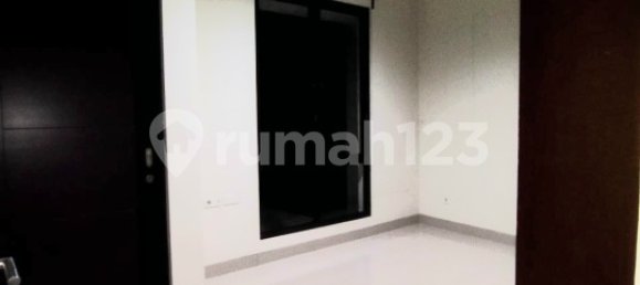 3 Schlafzimmer Haus in Jakarta, Indonesia, Nr. 2564 4