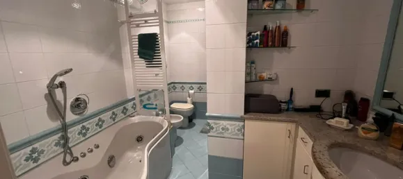 Apartamento de 2 dormitorios en Ospedaletti, Italy No. 106896 4