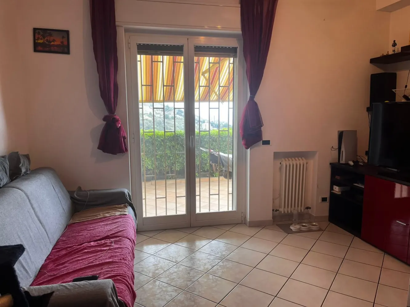 Apartamento de 2 dormitorios en Ospedaletti, Italy No. 106896