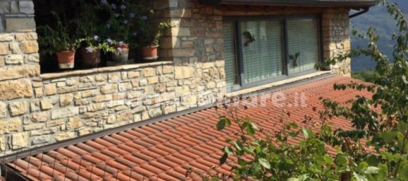 Propiedad comercial de 4 dormitorios en Farini, Italy No. 275229 6