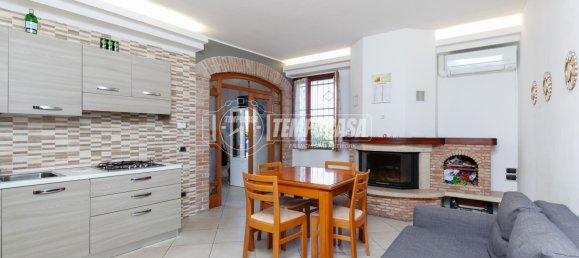 3 Schlafzimmer Wohnung in Crevalcore, Italy, Nr. 354159 21