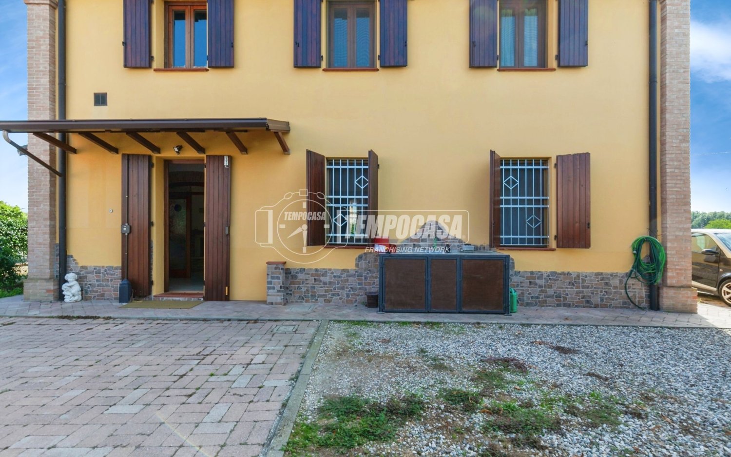 3 Schlafzimmer Wohnung in Crevalcore, Italy, Nr. 354159
