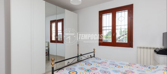 3 Schlafzimmer Wohnung in Crevalcore, Italy, Nr. 354159 24