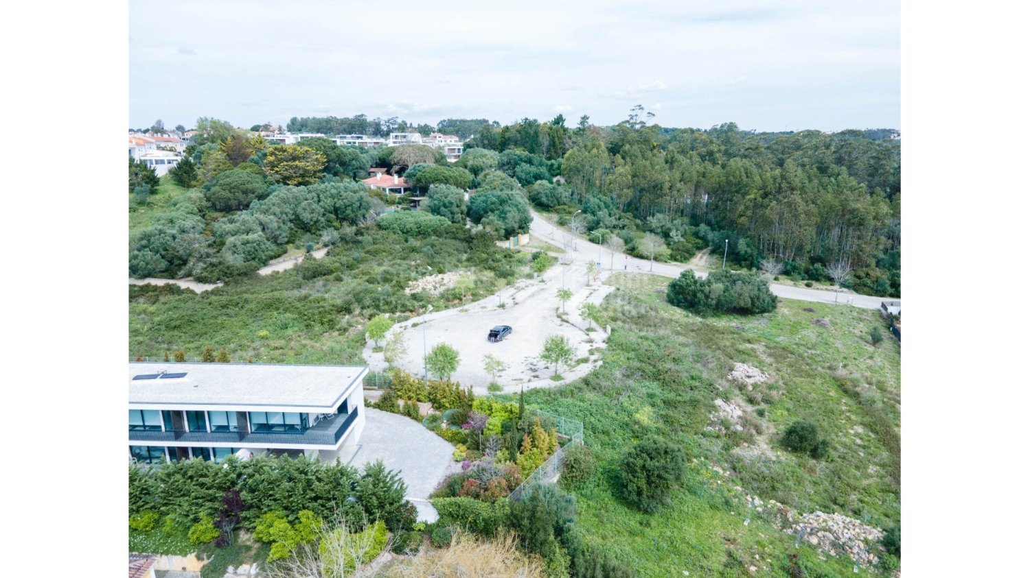 1401m² Land in Sintra, Portugal No. 96275