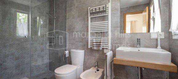 5 bedrooms Villa in Marbella, Spain No. 102788 41