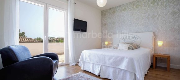 5 bedrooms Villa in Marbella, Spain No. 102788 8