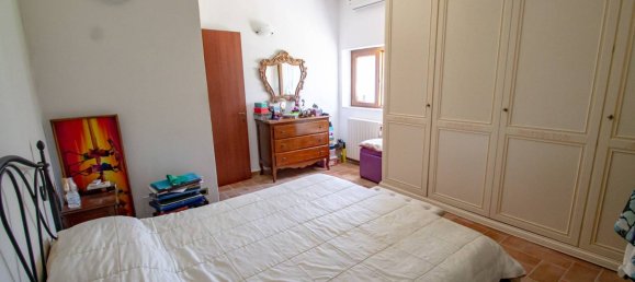 5 غرف نوم منزل في Montalto di Castro, Italy رقم 163227 10