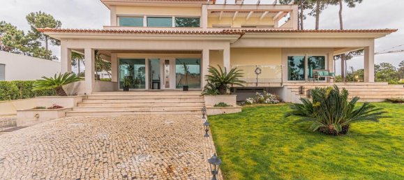 4 bedrooms House in Almada, Portugal No. 111208 3