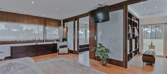 4 bedrooms House in Almada, Portugal No. 111208 19