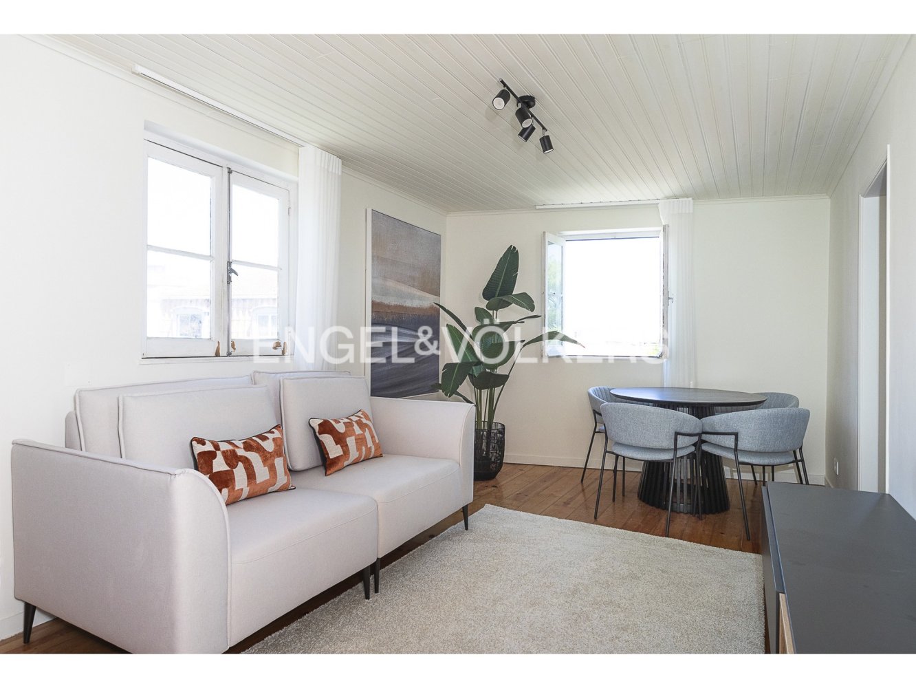 1 غرف نوم منزل ذو طابقين في Lisbon, Portugal رقم 14591